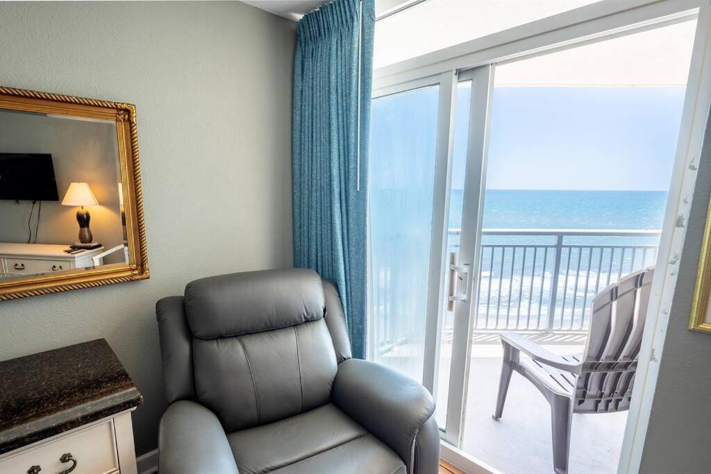 Baywatch Renovated, Unobstructed Oceanfront Views! Villa Myrtle Beach Eksteriør bilde