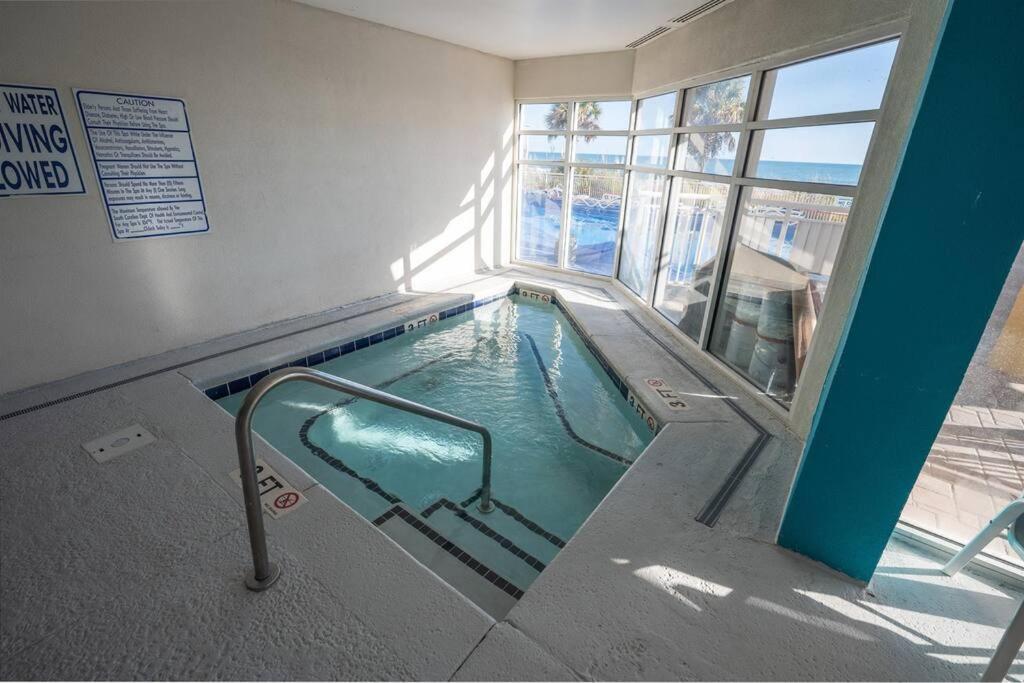 Baywatch Renovated, Unobstructed Oceanfront Views! Villa Myrtle Beach Eksteriør bilde